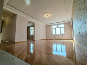 Satılır 2 otaqlı 100 m2 yeni tikili İnşaatçılar m.