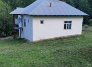 Satılır 3 otaqlı 80 m2 həyət evi Astara