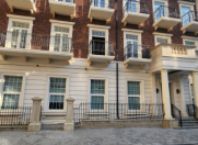 Satılır 3 otaqlı 120 m2 yeni tikili Ağ şəhər