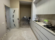 Satılır 3 otaqlı 80 m2 yeni tikili Həzi Aslanov