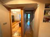 Satılır 6 otaqlı 120 m2 köhnə tikili 9 mkr