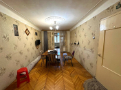 Satılır 2 otaqlı 45 m2 köhnə tikili Neftçilər m.