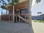 Satılır 8 otaqlı 360 m2 villa Mərdəkan