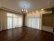 İcarəyə verilir 3 otaqlı 153 m2 yeni tikili Elmlər Akademiyası m.