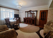 Satılır 3 otaqlı 110 m2 köhnə tikili Nəsimi r.