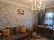 Satılır 2 otaqlı 60 m2 köhnə tikili Xalqlar Dostluğu m.