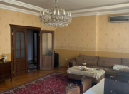 Satılır 3 otaqlı 156 m2 yeni tikili Gənclik m.