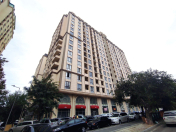 Satılır 2 otaqlı 70 m2 yeni tikili Gənclik m.