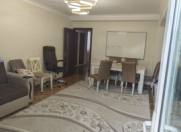 Satılır 3 otaqlı 100 m2 köhnə tikili Yasamal parkı