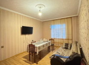 Satılır 5 otaqlı 120 m2 köhnə tikili Əhmədli m.