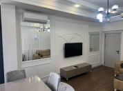 İcarəyə verilir 3 otaqlı 125 m2 yeni tikili Şah İsmayıl Xətai m.