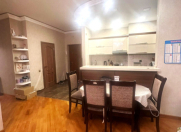 Satılır 3 otaqlı 80 m2 yeni tikili 8 Noyabr m.