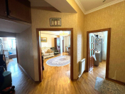 Satılır 3 otaqlı 100 m2 yeni tikili Memar Əcəmi m.