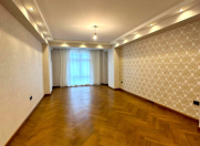 Satılır 3 otaqlı 160 m2 yeni tikili Heydər Əliyev Mərkəzi