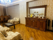 İcarəyə verilir 2 otaqlı 106 m2 yeni tikili Şah İsmayıl Xətai m.