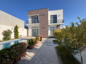 Satılır 4 otaqlı 200 m2 həyət evi Şüvəlan