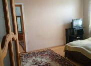 Satılır 4 otaqlı 90 m2 köhnə tikili Gəncə