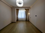 Satılır 2 otaqlı 68 m2 yeni tikili Bakı Dövlət Universiteti