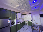 İcarəyə verilir 3 otaqlı 127 m2 yeni tikili Badamdar