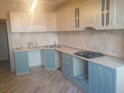 İcarəyə verilir 2 otaqlı 65 m2 köhnə tikili 8 mkr