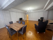 İcarəyə verilir 3 otaqlı 150 m2 yeni tikili Maliyyə Nazirliyi