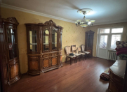 Satılır 3 otaqlı 90 m2 köhnə tikili Əhmədli m.