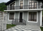 İcarəyə verilir 5 otaqlı 120 m2 həyət evi Qax