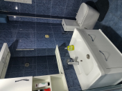 İcarəyə verilir 3 otaqlı 90 m2 köhnə tikili Səməd Vurğun parkı