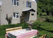 İcarəyə verilir 3 otaqlı 100 m2 həyət evi Zaqatala