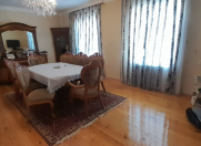 Satılır 5 otaqlı 450 m2 həyət evi Binə