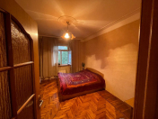 Satılır 6 otaqlı 110 m2 köhnə tikili Nəsimi m.