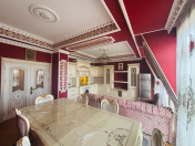 Satılır 3 otaqlı 120 m2 yeni tikili Ağ şəhər