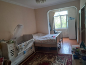 İcarəyə verilir 1 otaqlı 28 m2 köhnə tikili 9 mkr