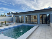 İcarəyə verilir 6 otaqlı 180 m2 həyət evi Şüvəlan