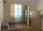 İcarəyə verilir 2 otaqlı 60 m2 köhnə tikili Zərifə Əliyeva adına park