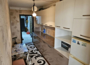 Satılır 3 otaqlı 70 m2 köhnə tikili Memar Əcəmi m.