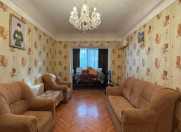 İcarəyə verilir 3 otaqlı 85 m2 köhnə tikili Elmlər Akademiyası m.