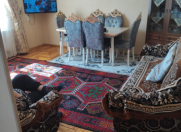 Satılır 4 otaqlı 90 m2 köhnə tikili Şah İsmayıl Xətai m.
