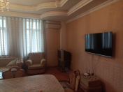 Satılır 4 otaqlı 155 m2 yeni tikili Gənclik m.