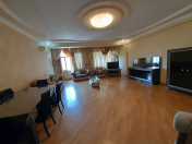 Satılır 3 otaqlı 170 m2 yeni tikili 28 Mall