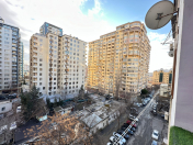 Satılır 4 otaqlı 145 m2 yeni tikili Nizami m.