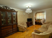 Satılır 3 otaqlı 70 m2 köhnə tikili Gənclik m.