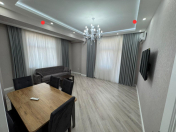 İcarəyə verilir 3 otaqlı 130 m2 yeni tikili Əhmədli m.