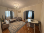 Satılır 2 otaqlı 60 m2 köhnə tikili Əhmədli m.