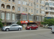 Satılır 1 otaqlı 184 m2 obyekt Həzi Aslanov m.