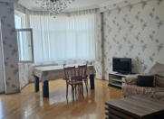 Satılır 4 otaqlı 155 m2 yeni tikili 8 Noyabr m.