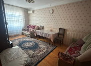 Satılır 3 otaqlı 90 m2 köhnə tikili 9 mkr