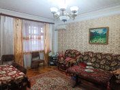 Satılır 4 otaqlı 110 m2 köhnə tikili Nəriman Nərimanov m.