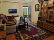 İcarəyə verilir 2 otaqlı 60 m2 köhnə tikili Gənclik m.