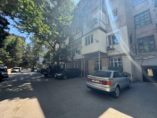 Satılır 3 otaqlı 110 m2 köhnə tikili 28 Mall